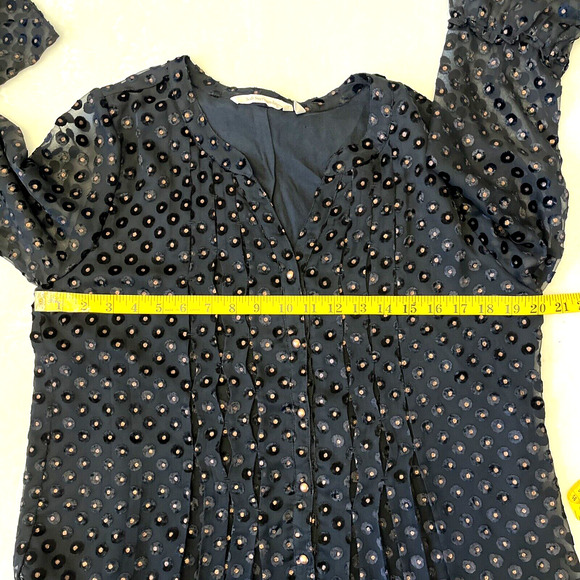 Soft Surroundings Women Sheer Overlay Top PM Black Swiss Dots Flutter Sleeve - Picture 5 of 11